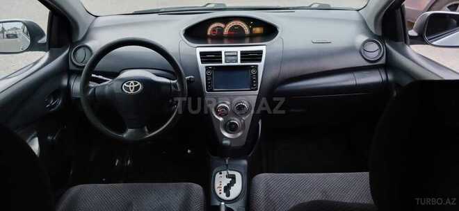 Toyota Yaris 2006, 398,000 km - 1.3 l - Bakı