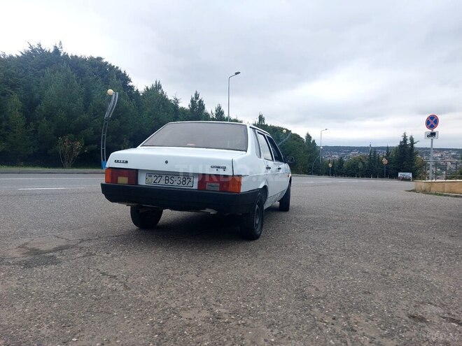 LADA (VAZ) 21099 1992, 300,000 km - 1.5 l - Qusar
