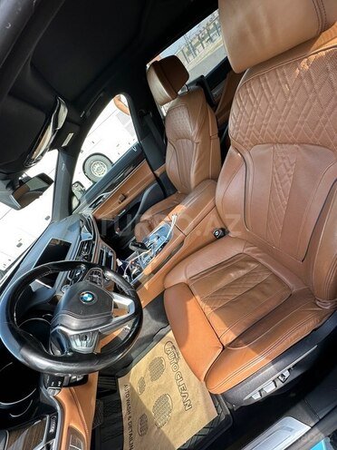 BMW 740 2016, 199,785 km - 3.0 l - Bakı