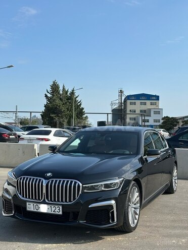 BMW 740 2016, 199,785 km - 3.0 l - Bakı