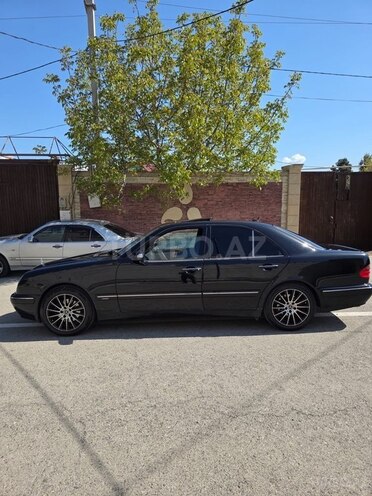 Mercedes E 280 2001, 400,000 km - 2.8 l - Bərdə