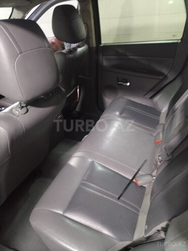 Jeep Grand Cherokee 2005, 400,000 km - 3.0 l - Bakı
