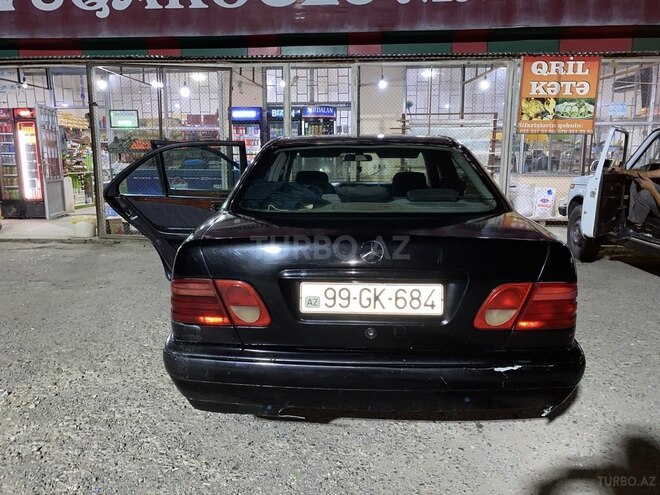 Mercedes E 220 1998, 250,000 km - 2.2 l - Goranboy