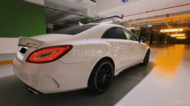 Mercedes CLS 63 AMG 2012, 77,000 km - 5.5 l - Bakı
