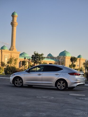 Hyundai Elantra 2017, 177,000 km - 2.0 л - Naxçıvan