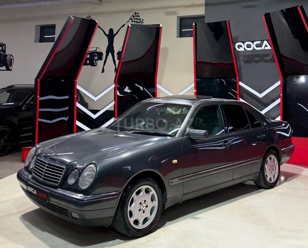 Mercedes E 230 1995, 390,000 km - 2.3 л - Sumqayıt