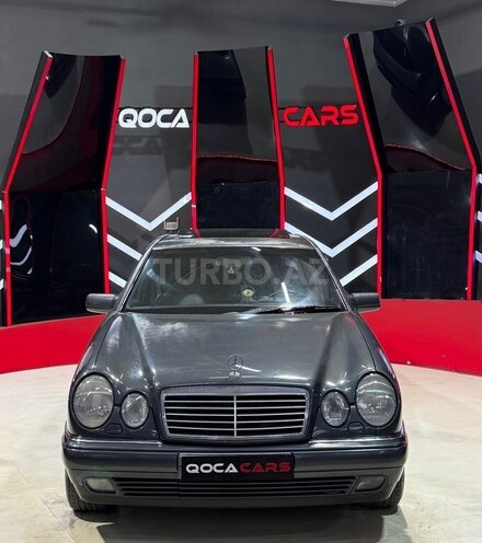 Mercedes E 230 1995, 390,000 km - 2.3 л - Sumqayıt