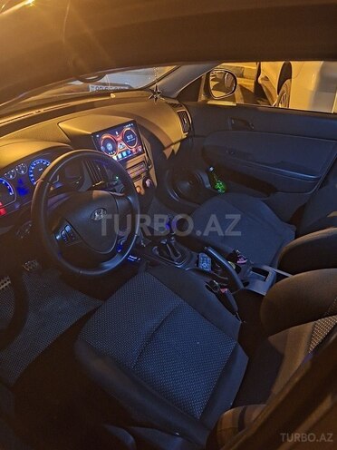 Hyundai i30 2009, 200,000 km - 1.4 l - Bakı