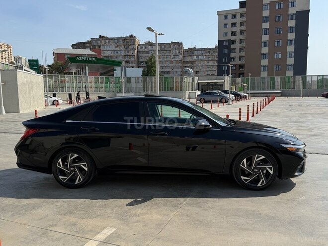 Hyundai Elantra 2025, 27,000 km - 2.0 l - Bakı