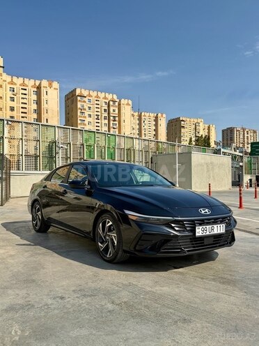 Hyundai Elantra 2025, 27,000 km - 2.0 l - Bakı