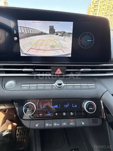 Hyundai Elantra 2025, 27,000 km - 2.0 l - Bakı