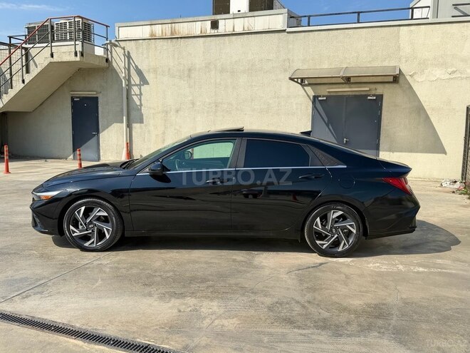 Hyundai Elantra 2025, 27,000 km - 2.0 l - Bakı