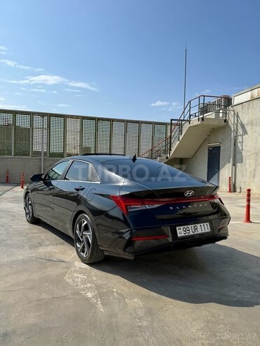 Hyundai Elantra 2025, 27,000 km - 2.0 l - Bakı