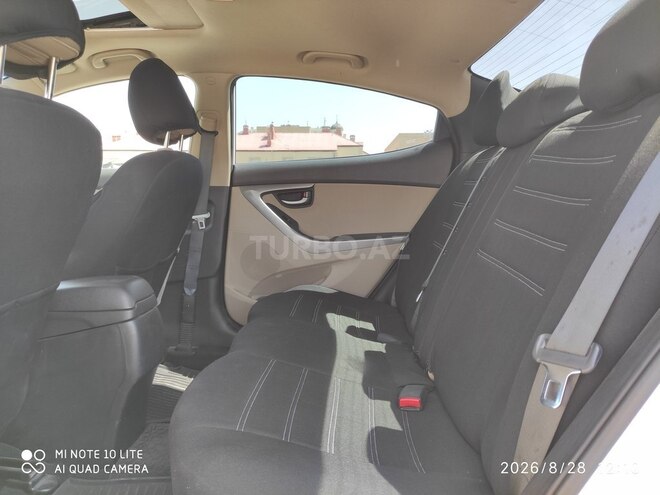 Hyundai Elantra 2015, 144,800 km - 1.8 l - Bakı