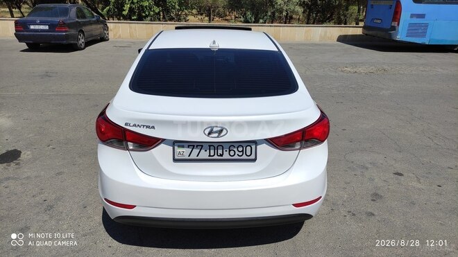 Hyundai Elantra 2015, 144,800 km - 1.8 l - Bakı