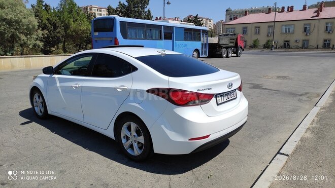 Hyundai Elantra 2015, 144,800 km - 1.8 l - Bakı