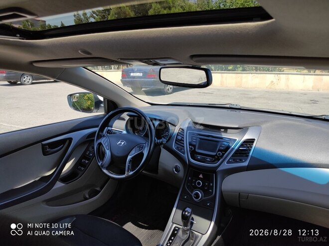 Hyundai Elantra 2015, 144,800 km - 1.8 l - Bakı