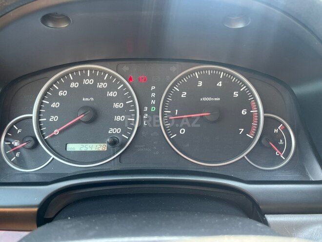 Toyota Land Cruiser Prado 2009, 250,000 km - 2.7 л - Bakı