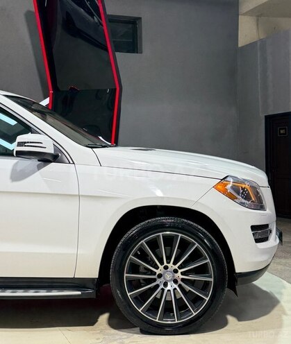 Mercedes GL 350 4MATIC 2014, 288,008 km - 3.0 л - Sumqayıt