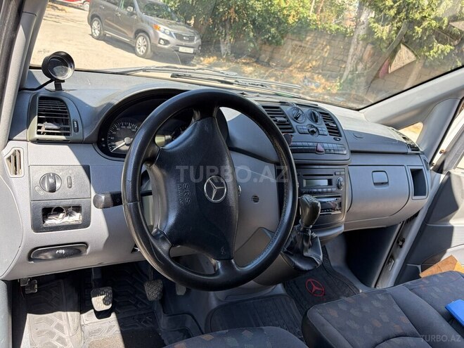 Mercedes Vito 2010, 376,000 km - 2.1 l - Bakı