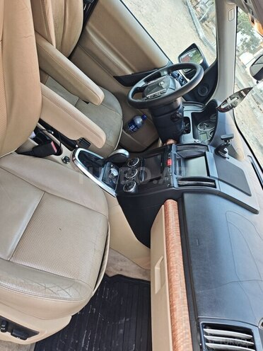 Land Rover Freelander 2007, 247,000 km - 3.2 l - Bakı