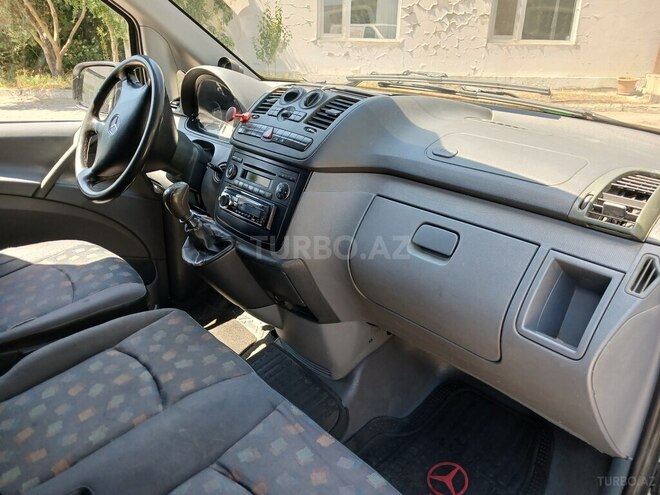 Mercedes Vito 2010, 376,000 km - 2.1 l - Bakı