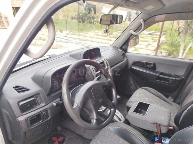 Mitsubishi Pajero io 1999, 297,400 km - 1.8 л - Bakı