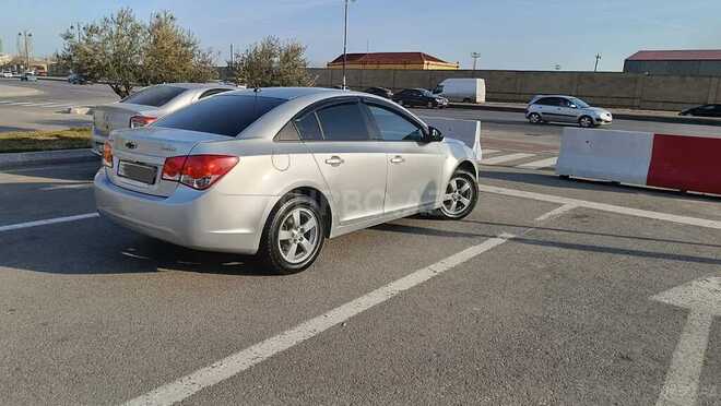 Chevrolet Cruze 2012, 323,824 km - 1.6 л - Bakı