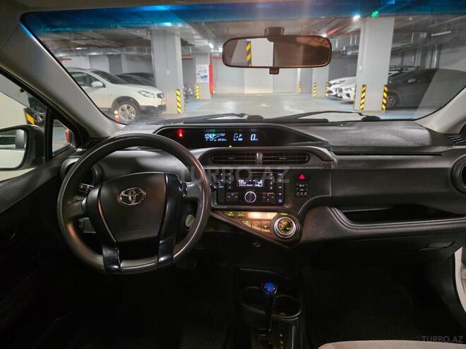 Toyota Aqua 2017, 115,000 km - 1.5 л - Bakı