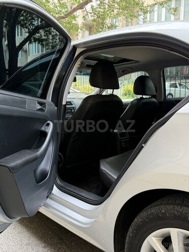 Volkswagen Jetta 2011, 161,000 km - 2.5 l - Bakı