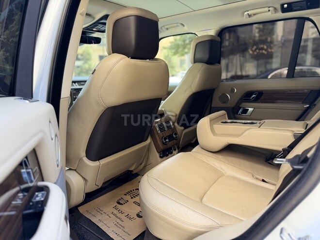 Land Rover Range Rover 2018, 124,000 km - 3.0 l - Bakı