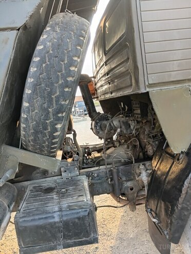 KamAz 55111 1981, 586,565 km - 11.0 l - Hacıqabul