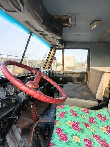 KamAz 55111 1981, 586,565 km - 11.0 l - Hacıqabul