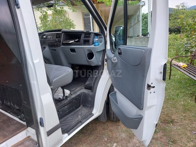 Ford Transit 2012, 260,000 km - 2.2 l - Oğuz