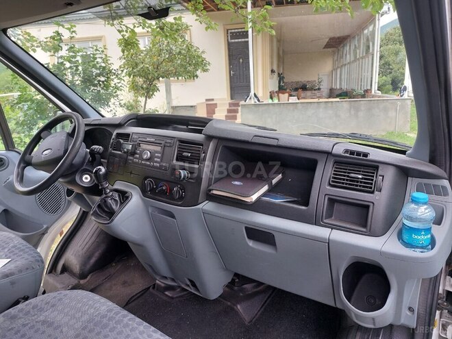 Ford Transit 2012, 260,000 km - 2.2 l - Oğuz