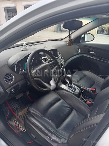 Chevrolet Cruze 2014, 340,000 km - 1.4 l - Şirvan