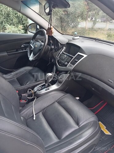 Chevrolet Cruze 2014, 340,000 km - 1.4 l - Şirvan