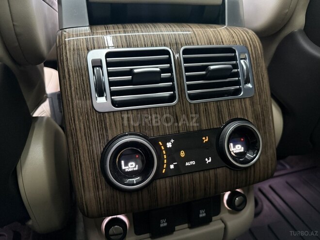 Land Rover Range Rover 2018, 154,500 km - 3.0 l - Bakı