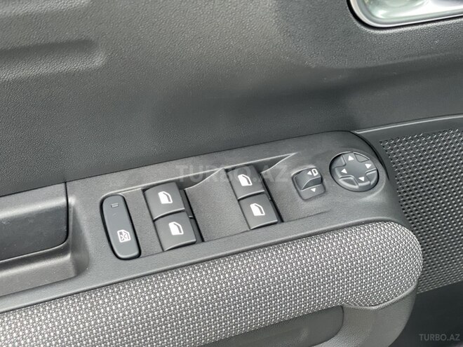 Citroen  2022, 3,000 km - 1.2 l - Bakı