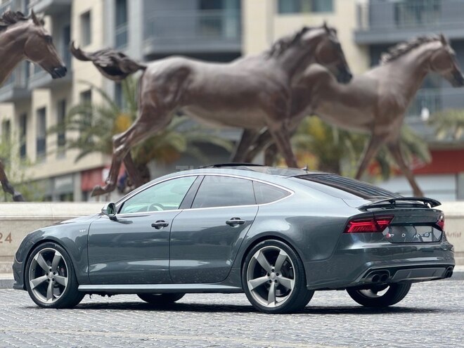 Audi  2014, 212,000 km - 4.0 l - Bakı