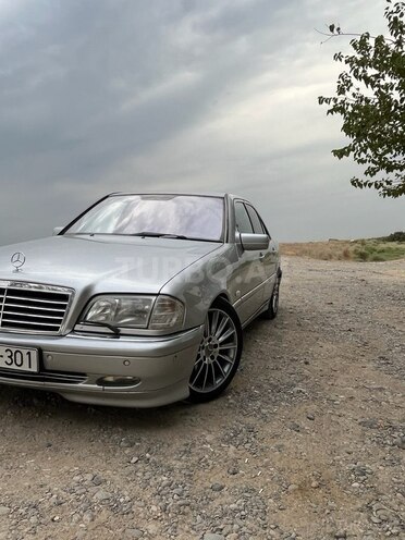 Mercedes C 240 1998, 270,000 km - 2.4 л - Cəlilabad