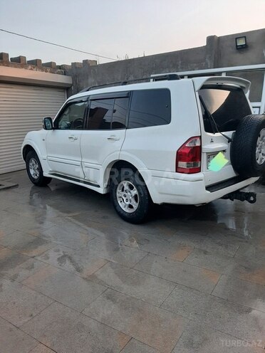 Mitsubishi Pajero 2004, 360,000 km - 2.8 l - Bakı