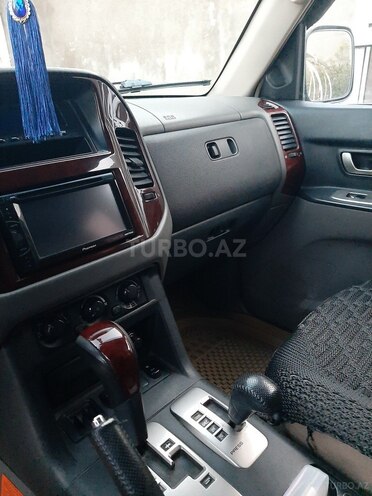 Mitsubishi Pajero 2004, 360,000 km - 2.8 l - Bakı