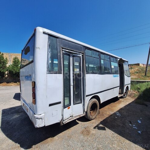 Isuzu NP 37 2008, 380,431 km - 4.4 l - Bakı