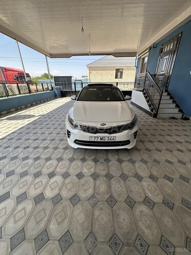 Kia K5 2016, 124,828 km - 1.7 l - Qazax