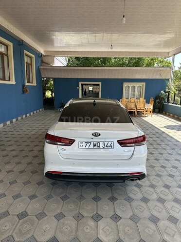 Kia K5 2016, 124,828 km - 1.7 l - Qazax