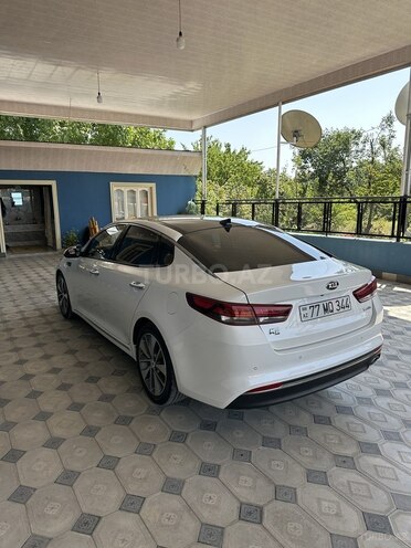 Kia K5 2016, 124,828 km - 1.7 l - Qazax