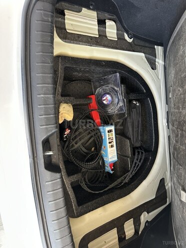 Kia K5 2016, 124,828 km - 1.7 l - Qazax