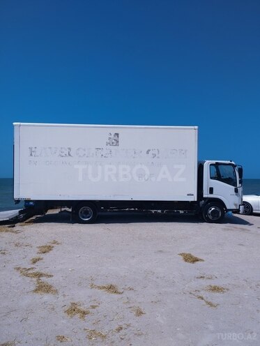 Isuzu  2008, 210,000 km - 5.2 l - Bakı