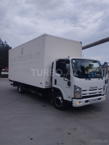 Isuzu  2008, 210,000 km - 5.2 l - Bakı